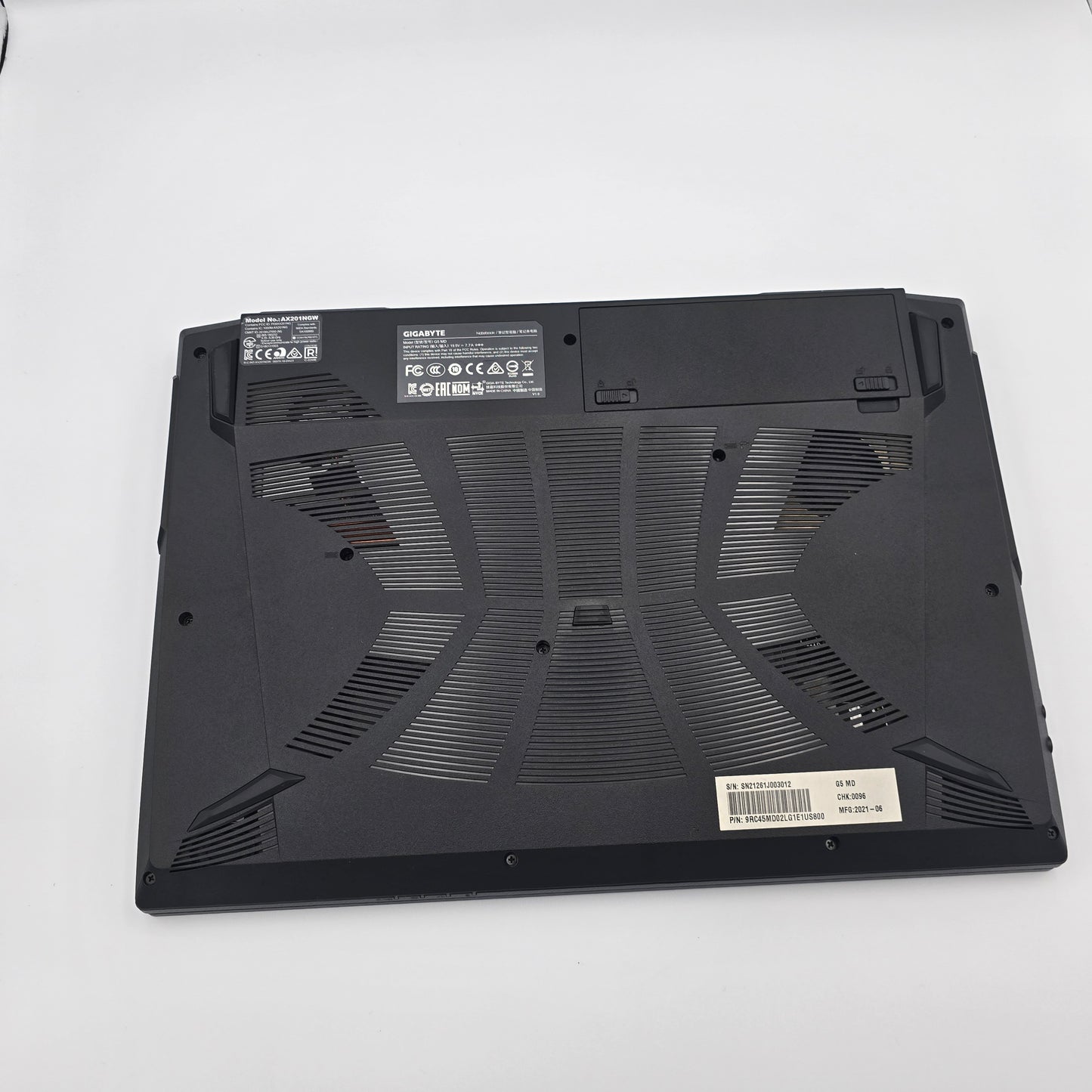 Gigabyte Gaming Laptop G5 MD 15.6" FHD 144Hz i5-11400H RTX 3050ti 16GB RAM 512GB