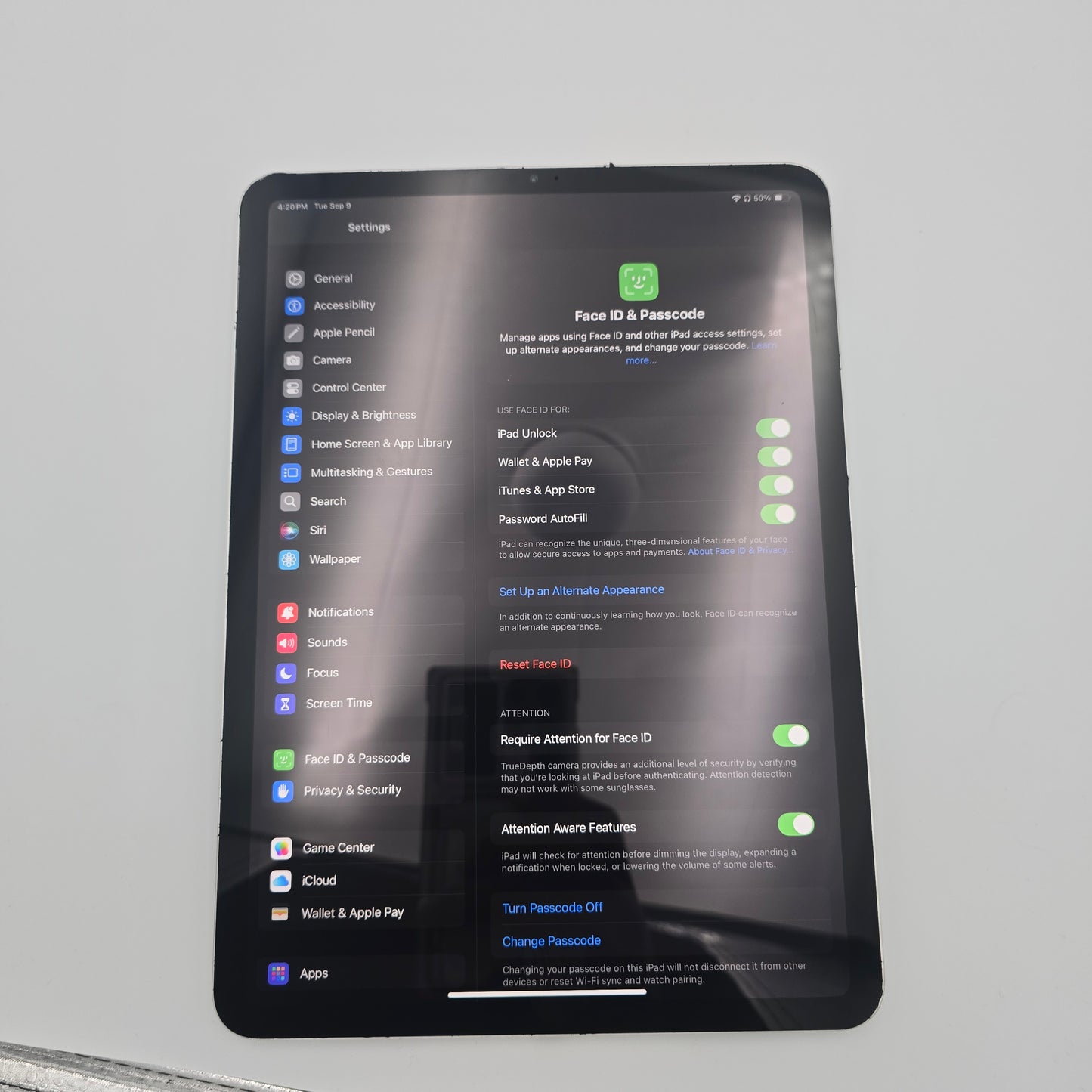 Apple IPad Pro 11"(Gen 2 128GB)+Airpods Max 📱🔥