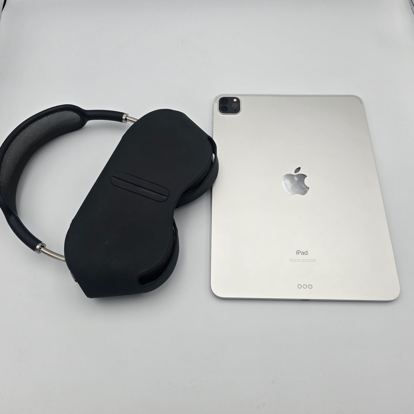 Apple IPad Pro 11"(Gen 2 128GB)+Airpods Max 📱🔥